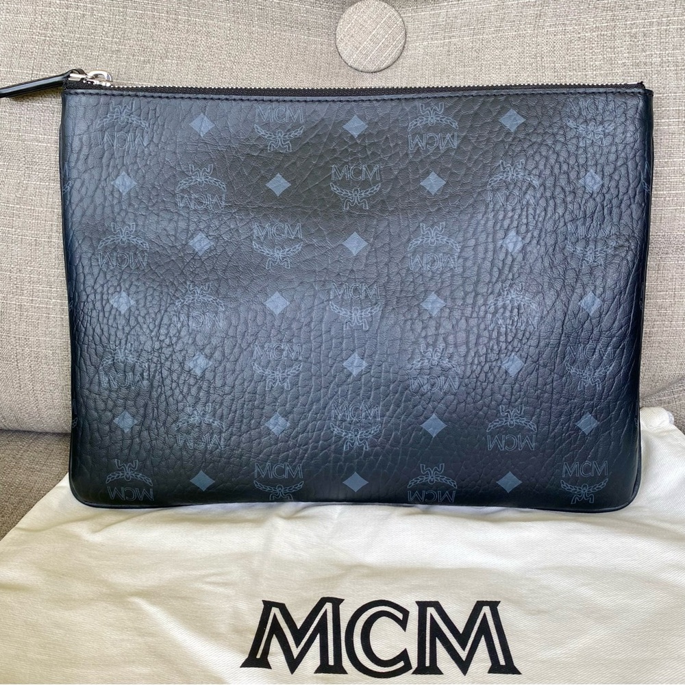Like New MCM Crossbody, Visetos Pouch with Removable Strap